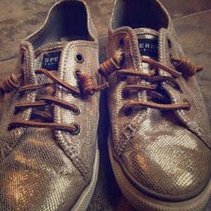 Sperry size 9 shoes
